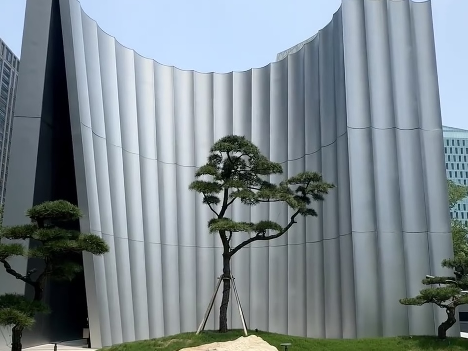 EMPATHY MUSEUM