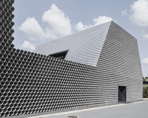 Aluminum Facade of KWK Promes